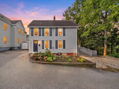 Property at 15 Lincoln Ct, Amesbury, MA