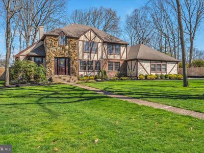 6 Edelweiss Ln