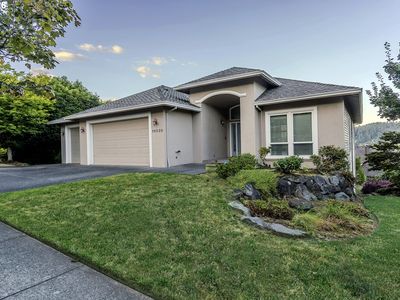 10520 SE Isaac Dr