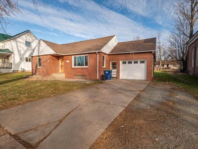 218 North 3RD AVENUE