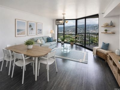 60 N Beretania St APT 2203