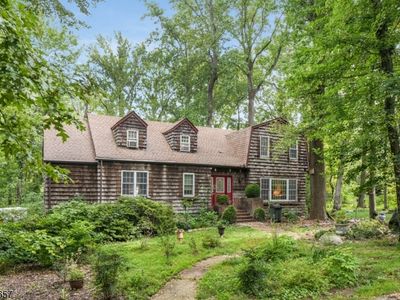 Property at 44 Chestnut Rd, Chatham, NJ