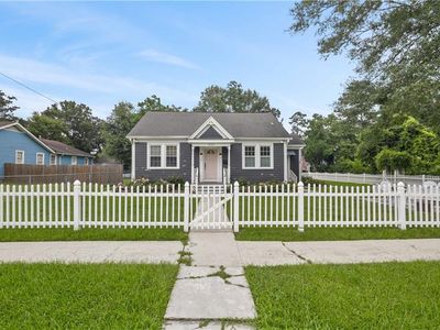 500 W 22nd Ave