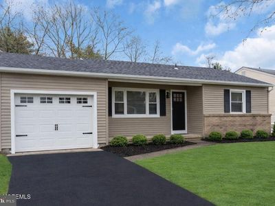 77 Brakenbury Dr