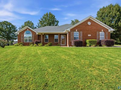 Property at 203 Turkey Point Dr, New Market, AL