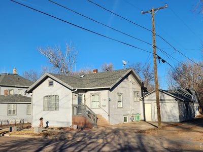 709 S 2nd Ave