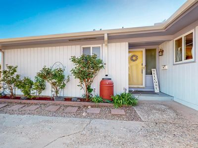 4516 Douglas Macarthur Rd NE