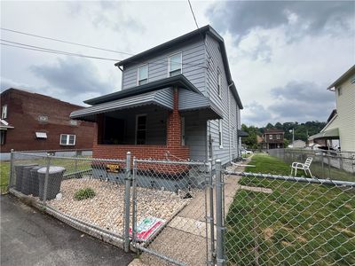 309 Pine St