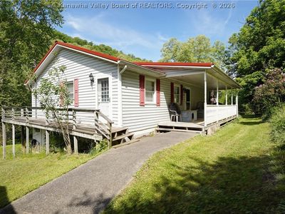 324 & 368 Henry Hollow Rd