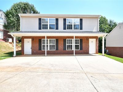 221 Springfield Cir