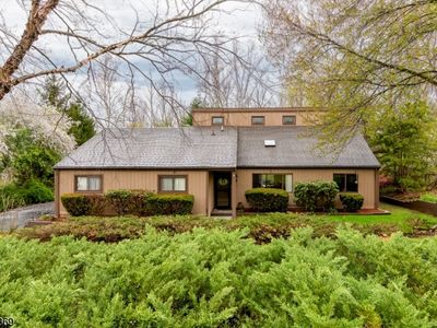 11 Fox Run Road