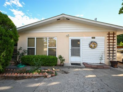 804 Sunset Dr