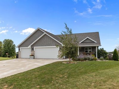105 Zacharey Ct