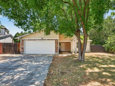 Property at 8424 Lost Mine Ct, Citrus Heights, CA