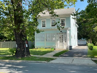 577 Cedar Avenue
