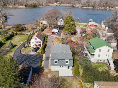 2507 Island View Rd