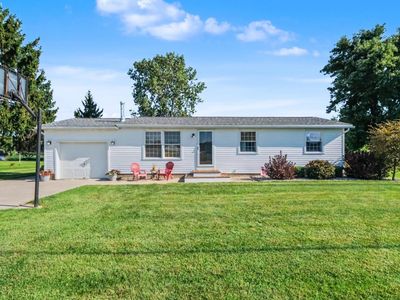 3460 Vine Rd