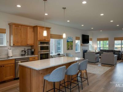 Property at 2468 Shenandoah Dr, Hailey, ID
