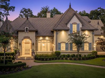 26 N Palmiera Cir