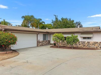 1035 Knoll Park Ln