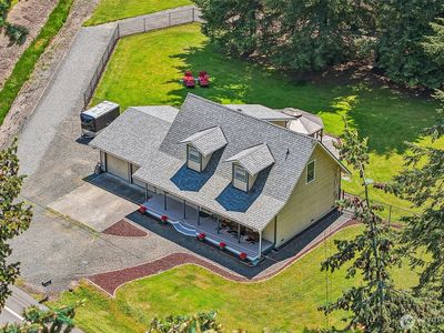 6118 180th Place NW