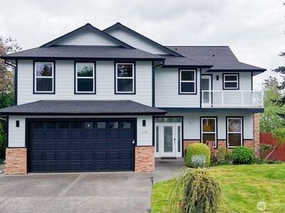2290 Seaside Drive