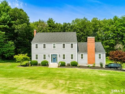4 Lenora Drive