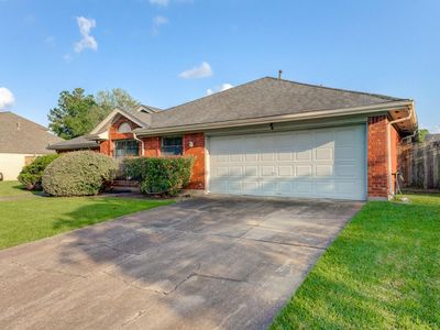 3411 Liberty Trail Ln