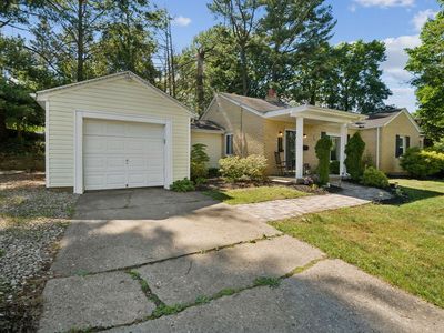 Property at 6526 Woodlawn Ave, Verona, PA