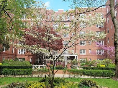 77-35 113th St APT 1F