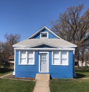 Property at 409 Wallace Ave N, Wessington Springs, SD