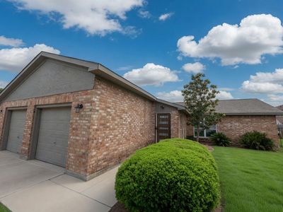 11319 Paramount Ln
