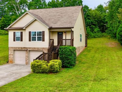 123 Home Place Ct SE