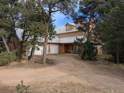 15 Falling Star Dr