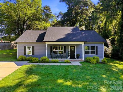 204 Price St
