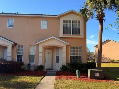 685 Captiva Cir