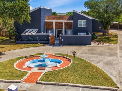 3730 Castle River Dr