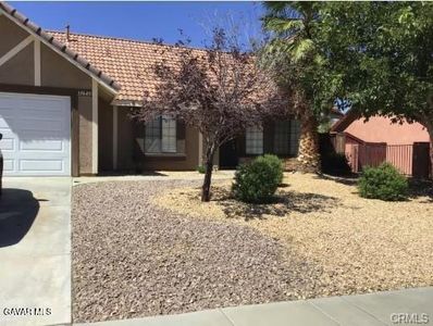 Property at 37449 Middlebury St, Palmdale, CA