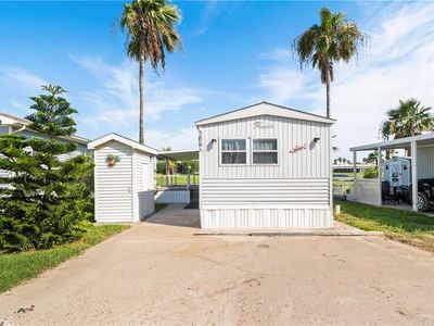 586 Star Fish Dr #A