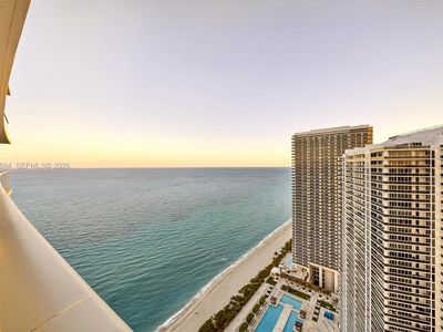 4111 S Ocean Dr #3703