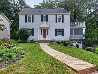 1220 Ravinia Rd