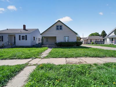 2319 East Ave