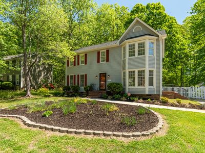 Property at 1011 Pineburr Rd, Jamestown, NC