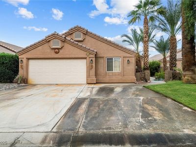 1210 Country Club Dr