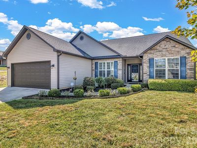 18 Checkerberry Ct