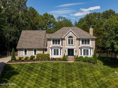 Property at 7415 Cambridge Dr, Crestwood, KY