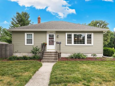 3545 Jewett Ave