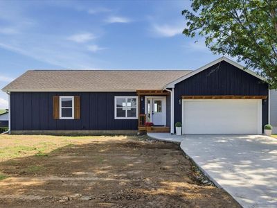 110 Circle Dr
