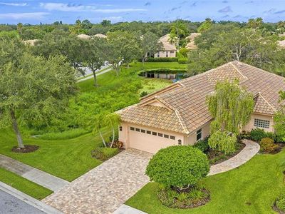 7198 Del Lago Dr