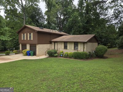 2300 Maryland Ct